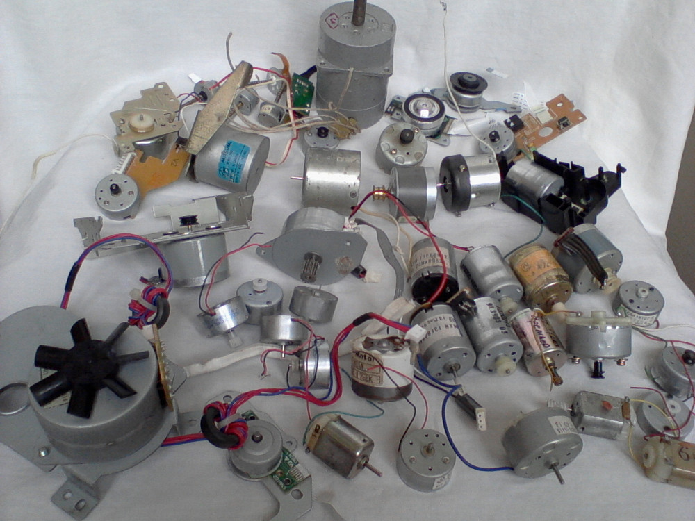 Мини электродвигатели 1,5 - 12 В - Радиодетали в Астрахани на ...